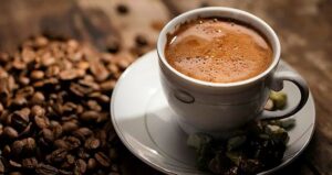 Kahvem Olmadan Asla Diyenler Buraya! Wiener Melange Kahvesi Nasıl Yapılır?
