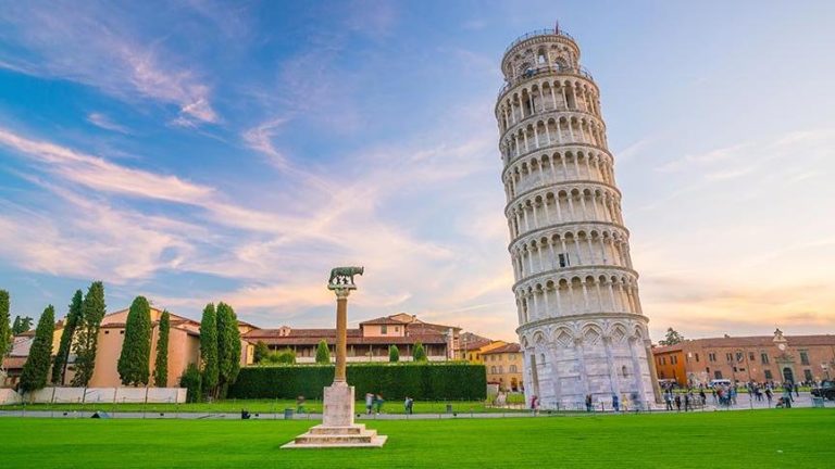 Pisa Kulesi Neden Eğridir?