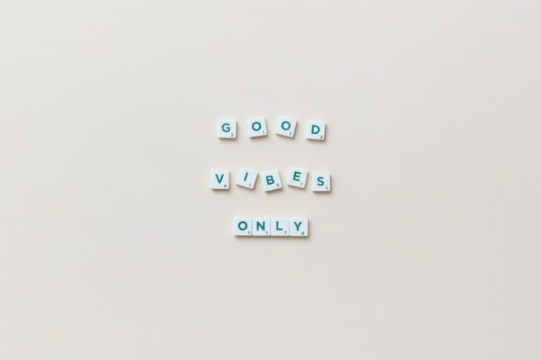 Toksik Pozitiflik/ Good Vibes Only Ne Demek?