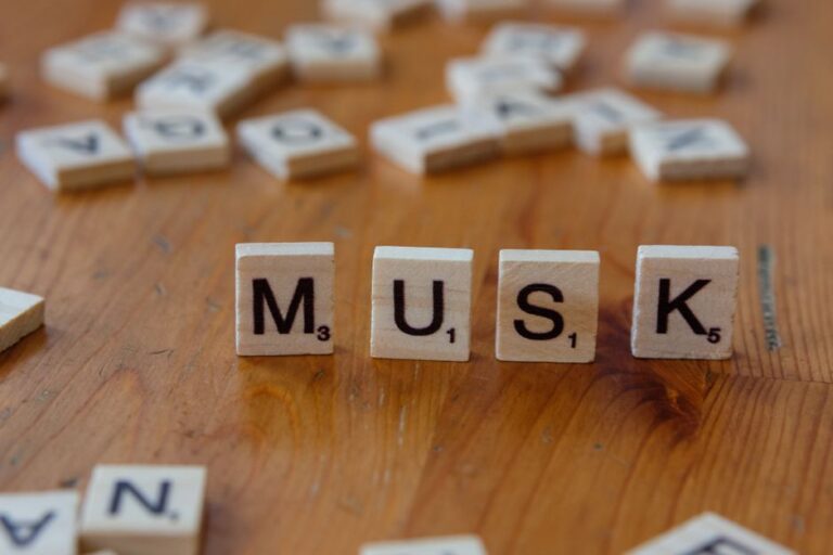 Elon Musk, Kurucusu Olduğu Neuralink Şirketi Tarafından İlk Kez Bir İnsana İmplant Yapıldığını Duyurdu.