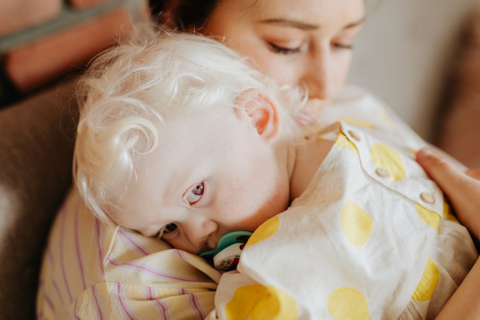 aile, anne, annelik içeren Ücretsiz stok fotoğraf